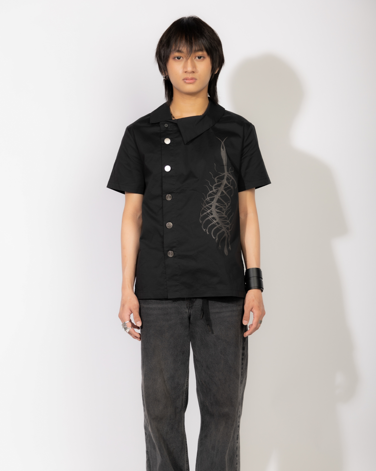 Pathogen / Camiseta com Botão