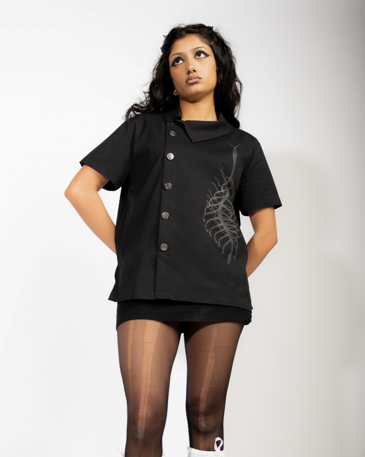 Pathogen / Camiseta com Botão